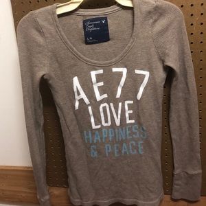 American Eagle long sleeve